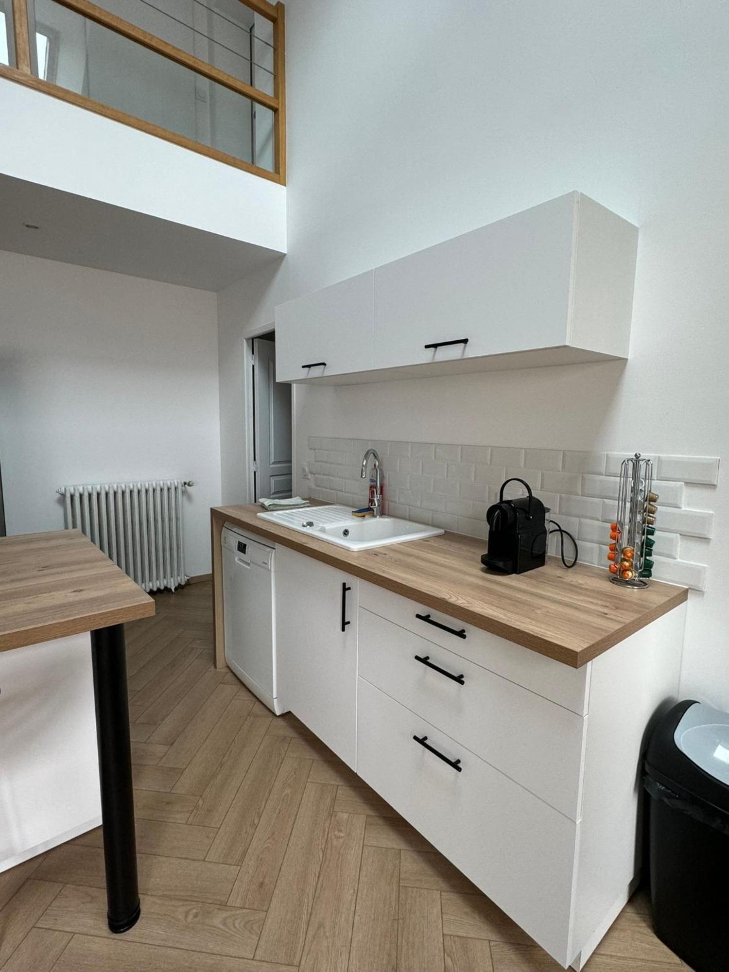 Appartement En Centre-Ville - Local Velos Disponible Mayenne Exterior photo
