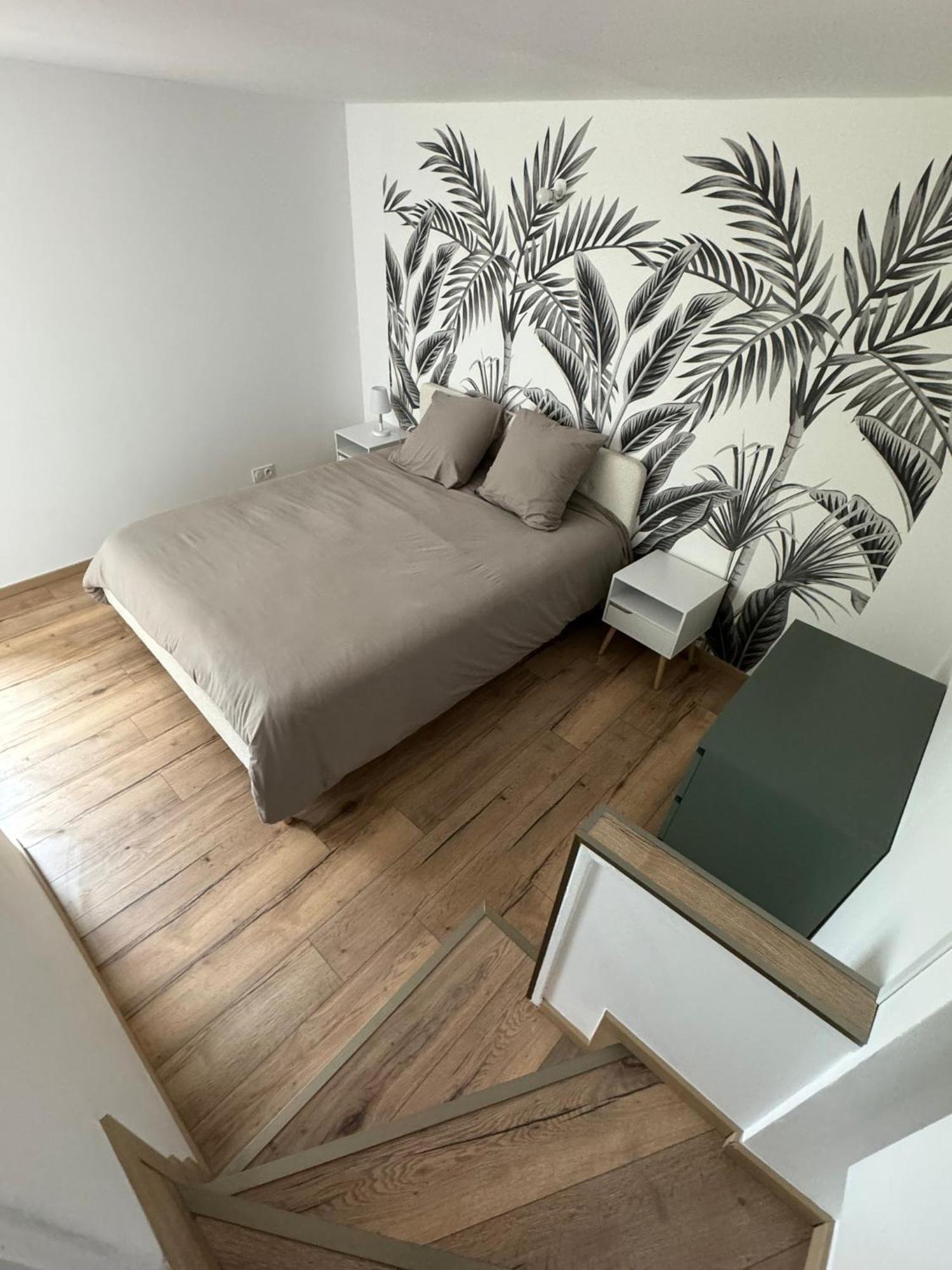 Appartement En Centre-Ville - Local Velos Disponible Mayenne Exterior photo